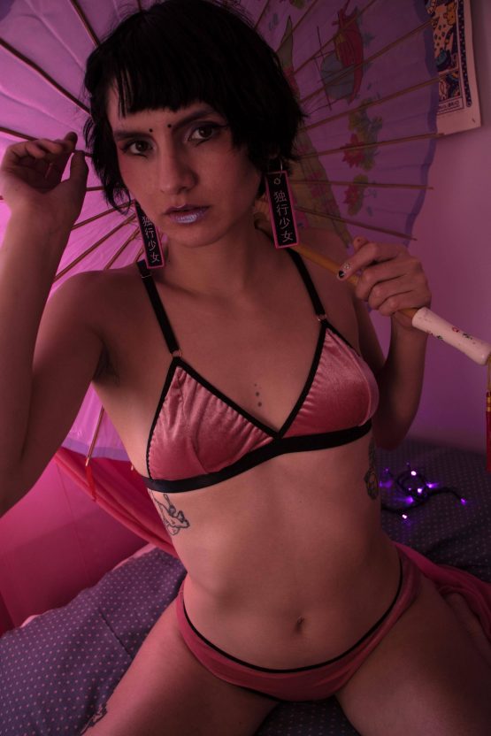 Pink Velvet - Imagen 2