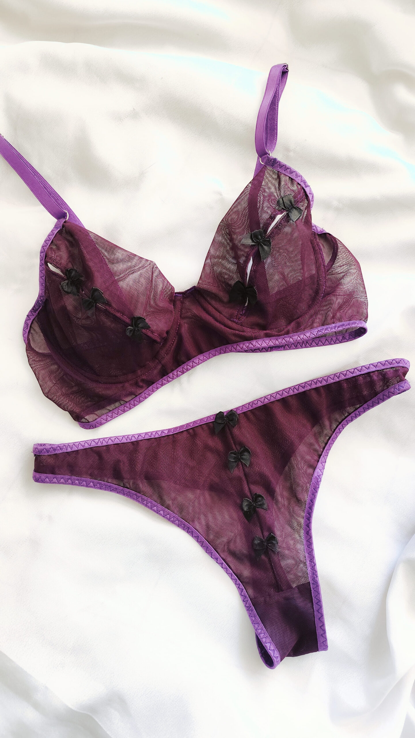 conjunto Lencería Anyan Chile bougainvillea malla morada