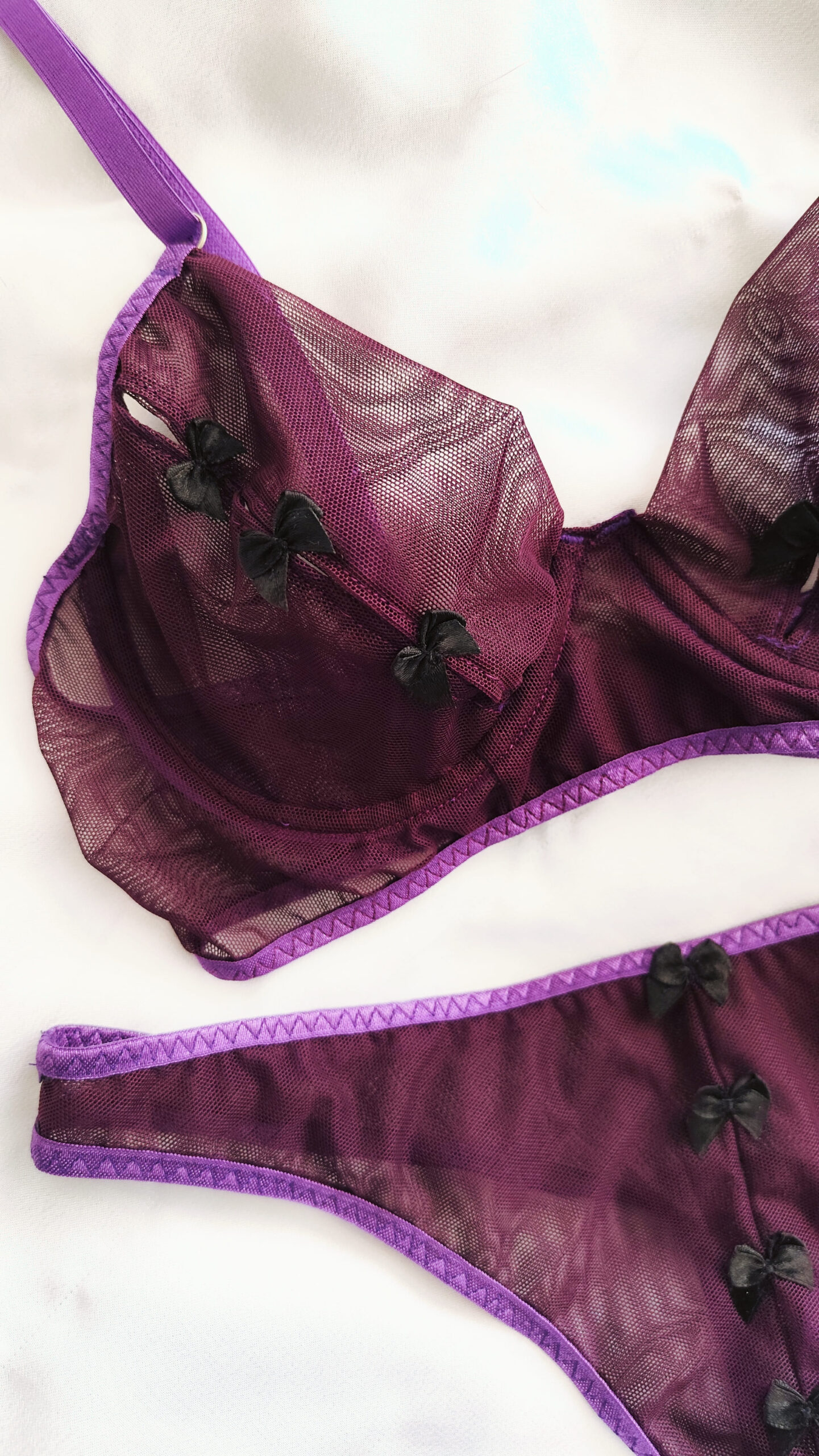 conjunto Lencería Anyan Chile bougainvillea malla morada